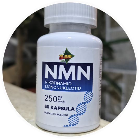 NMN 250mg/60 caps.(Nikotinamid Mononukleotid) -USPORAVA STARENJE, podržava obnovu i rast ćelija, smanjuje bore i povećava elastičnost kože;podiže energiju , bolji rad srcai bolji protok krvi; Zaštita od gojaznosti i dijabetesa...